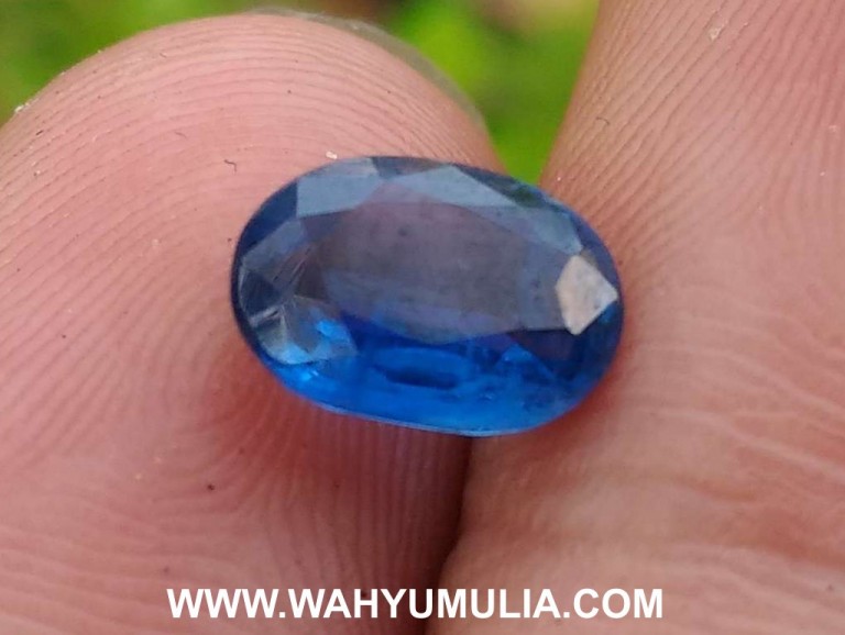 Batu Permata Warna Biru – Blue Safir Australi(kode:365) - Wahyu Mulia