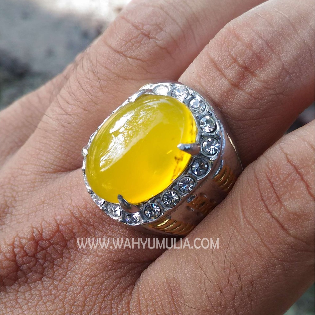 Batu Cincin Akik Warna Kuning Cerah (kode:402) - Wahyu Mulia
