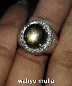 batu cincin black safir hitam star 6 golden asli dijual