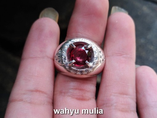 batu cincin permata garnet merah asli dijual