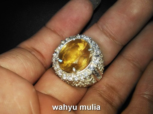 harga yellow safir asli ciri batu kuning khasiat kalimantan termahal yakut sapphire srilanka afrika ceylon dan palsu star srilangka birma