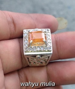foto gambar batu cincin orange safir asli