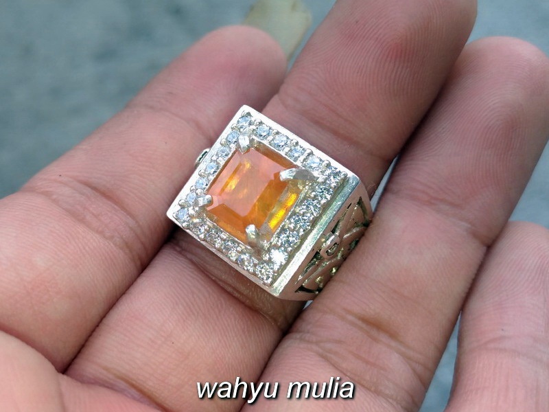  Batu  Cincin  Orange Safir  Asli kode 788 Wahyu Mulia