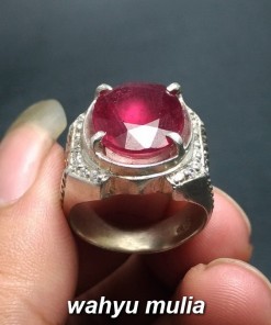 ciri cincin batu ruby corundum bersertifikat