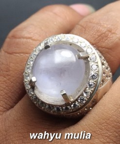 gambar batu white silky milky sapphire natural srilangka ceylon