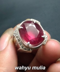 gambar cincin batu ruby corundum natural