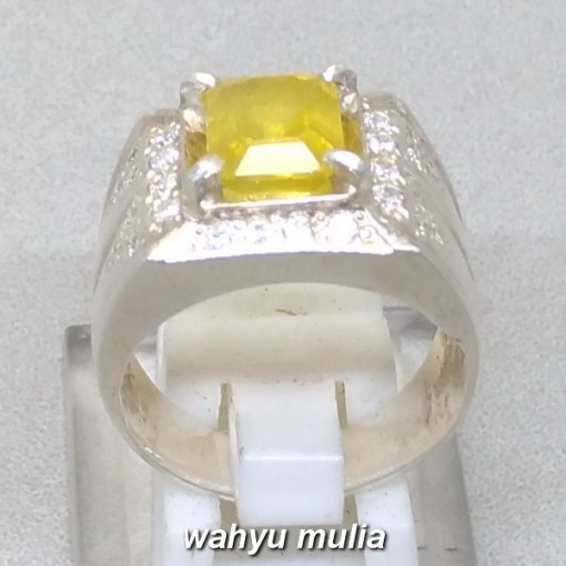 gambar batu cincin permata yellow safir asli natural