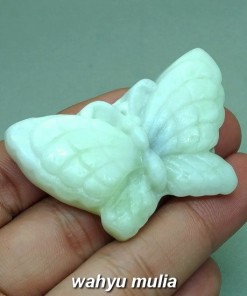 kalung batu giok jade asli grade a bentuk kupu kupu
