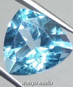 Batu Permata Natural Blue Topaz bentuk segitiga asli harga murah ber memo sertifikat_1