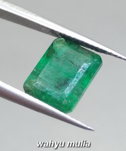 foto Batu Zamrud Emerald Beryl Kotak Hijau Asli kolombia afrika khasiat ciri jenis harga bagus_1