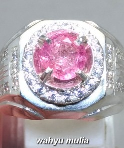 foto model Cincin Batu Permata Natural Pink Safir Ceylon Srilangka asli khasiat harga ciri ber sertifikat memo_2