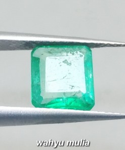 foto Batu Akik Jamrud Colombia Hijau Emerald Kotak asli natural palsu ciri khasiat harga memo sertifikat cincin liontin_2