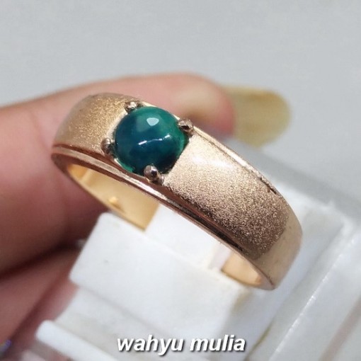 foto Batu Cincin Bacan Mini Asli ring cewek doko gulao hijau kristal kecil harga khasiat ciri_1