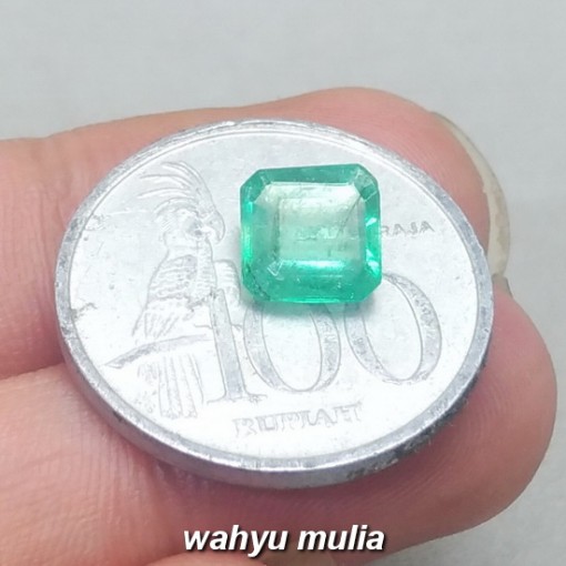 foto Batu Permata Emerald Zamrud Colombia Kotak HQ Asli ciri harga khasiat memo sertifikat ring perak_5