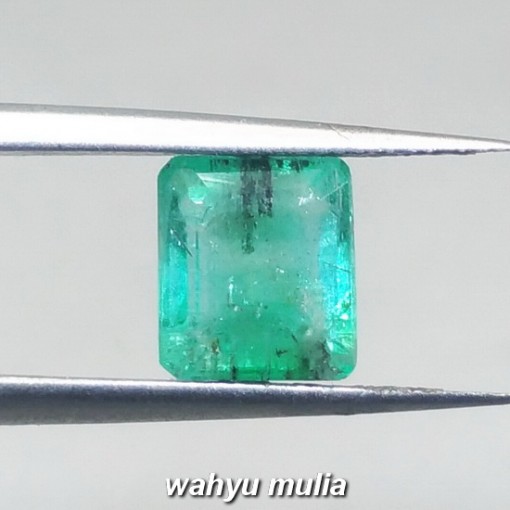 foto Batu Permata Jamrud Kolombia Kotak Emerald Beryl HQ harga khasiat ciri memo sertifikat besar_6