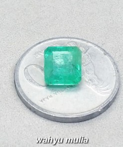 gambar Batu Permata Emerald Beryl Zamrud Colombia Kotak HQ Asli ciri khasiat harga jamrud bersertifikat memo_5