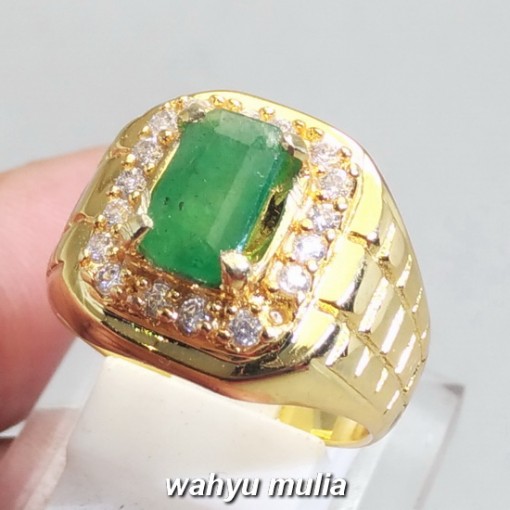 gambar Batu Cincin Permata Hijau Zamrud Emerald Beryl Kotak Asli jamrud harga murah ciri khasiat hijau tua_1