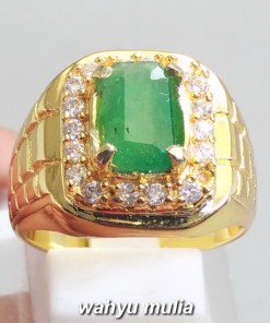 gambar Batu Cincin Permata Hijau Zamrud Emerald Beryl Kotak Asli jamrud harga murah ciri khasiat hijau tua_3
