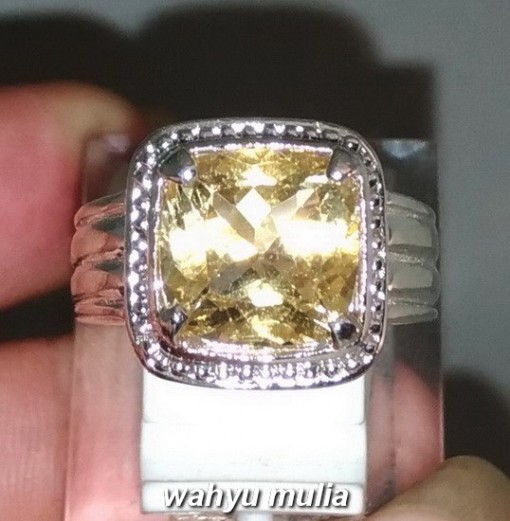 gambar Cincin Batu Permata Yellow Citrine Yakut Asli natural ciri harga khasiat sitrin kalimantan_4