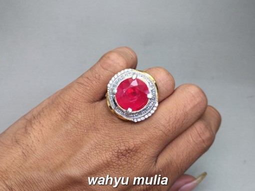 Ruby Corundum Merah Delima Batu Cincin Permata Asli bersertifikat di jual beli afrik birma ukuran besar jumbo ciri harga khasiat_5