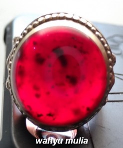 gambar Cincin Batu Akik Yaman Wulung Sinar Merah Asli natural bersertifikat berkhodam khasiat ciri mantra harga_3