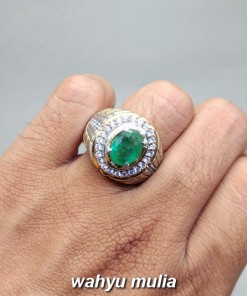 foto Cincin Permata natural Batu Zamrud Emerald Beril oval asli bersertifikat hijau tua bagus kolombia afrika kalimantan harga_4