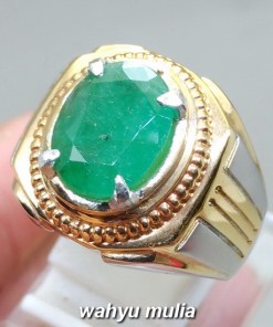 khasiat Batu Natural Emerald Beryl Zamrud Hijau oval asli berkhodam bersertifikat ciri harga jenis manfaat gambar_1