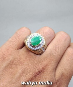photo jual Cincin Permata Batu Natural Emerald Beryl Zamrud oval asli bersertifikat bagus hijau tua colombia kalimantan khasiat ciri jenis harga_4