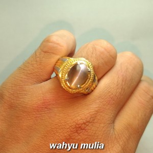 Cincin Batu Permata Mata Kucing Silimanite Cat  Eye Hitam  