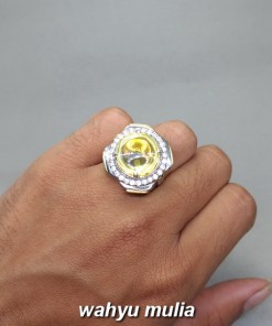 gambar Batu Cincin Citrine kecubung Kinyang Kuning emas yakut Asli bersertifikat kalimantan ciri harga khasiat berkhodam _4