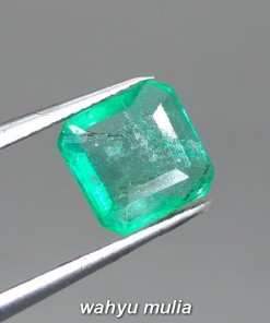 Cari Batu natural Zamrud Hijau Emerald Beryl Colombia Kotak Asli ber memo gri asal jenis berkualitas harga mahal murah_2