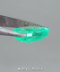 Cari Batu natural Zamrud Hijau Emerald Beryl Colombia Kotak Asli ber memo gri asal jenis berkualitas harga mahal murah_3