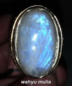 foto Batu Cincin Biduri laut Moonstone blue shine Asli bersertifikat berkhasiat ceylon srilangka ciri harga kegunaan asal bagus_5