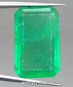 gambar Batu Natural Green Fluorite Hijau Rasa Zamrud Jumbo Asli bersertifikat berkhasiat berenergi tentang jenis harga manfaat_5
