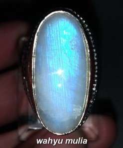 gambar Cincin Batu Akik Biduri laut Moonstone sinar biru Asli bersertifikat ceylon srilangka india bagus pria wanita harga ciri khasiat_6