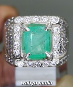 Batu Cincin Zamrud Kolombia Emerald Beryl bersertifikat ring perak bagus