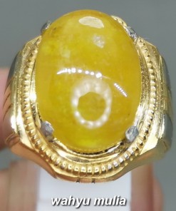 Batu Natural Yellow Sapphire Yakult Asli bersertifikat