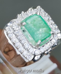 Batu Hijau Zamrud Emerald Beryl Kolombia Bersertifikat asli Ring Perak berkhodam