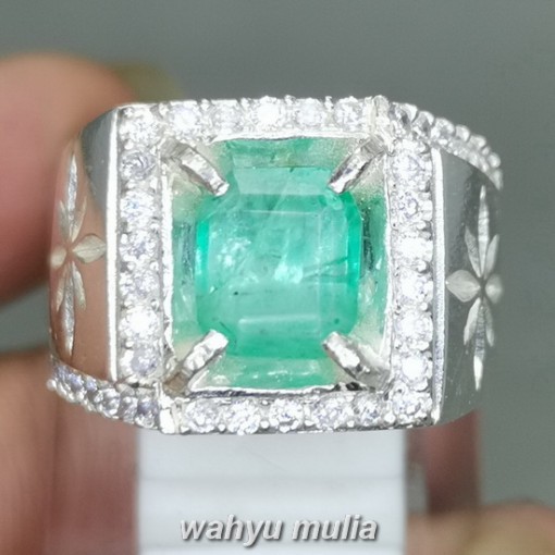 Natural Emerald Beryl Colombia Bersertifikat Ring Perak asli kualitas bagus
