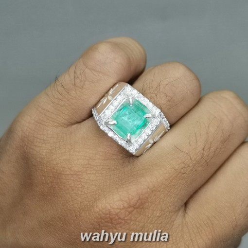 Natural Emerald Beryl Colombia Bersertifikat Ring Perak bening berkhasiat