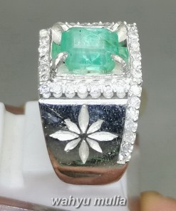 Natural Emerald Beryl Colombia Bersertifikat Ring Perak berkilau kristal