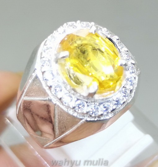 Batu Akik Natural Yakut Yellow Safir Kristal Asli kalimantan