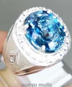 Batu Natural London Blue Topaz Bersertifikat Ring Perak berkhodam